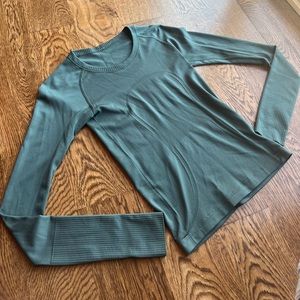 Swiftly Tech long sleeve